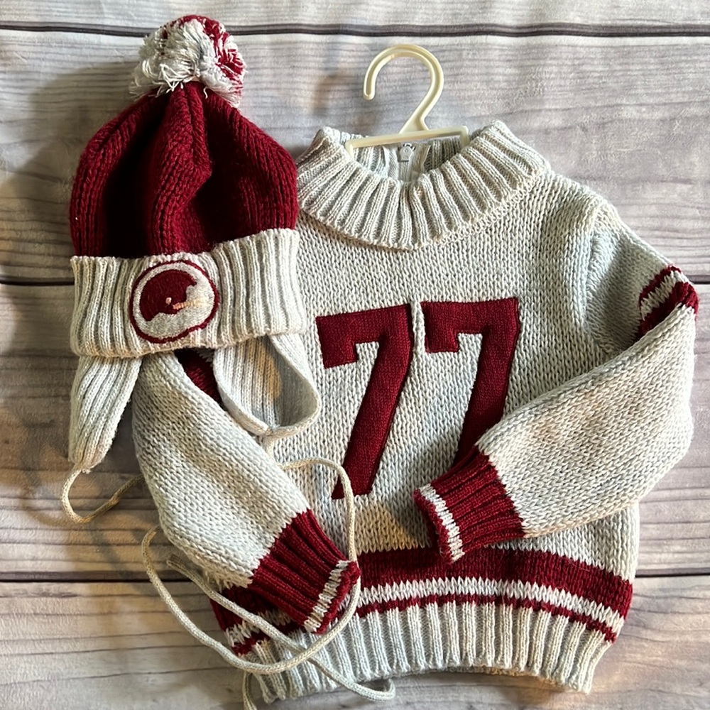 Vintage baby clothes for baby the American football fans 1980-1990 y size 12 m